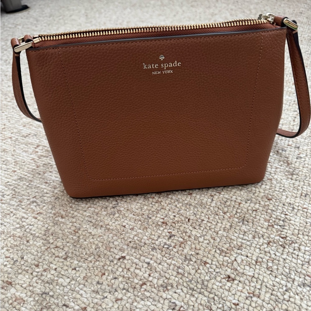 Leila Brown Crossbody-New without tags